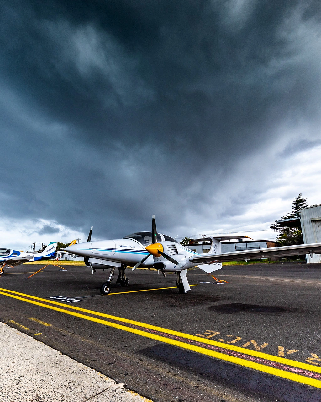 Airline Pilot Guest Blog – Why You Should Consider An Instrument Rating Course