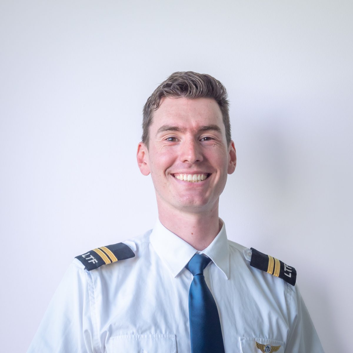 Learn-To-Fly-Melbourne-Flight-Instructor-Tom-Logan